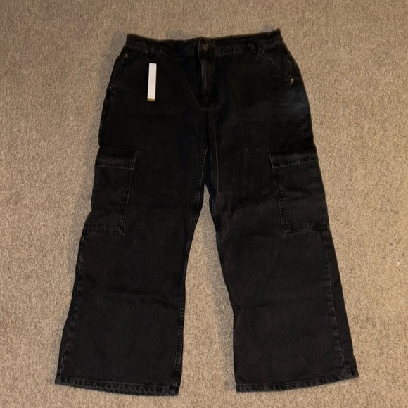 🐦⬛ ASOS DESIGN Cotton Blend Low Rise Cargo Jeans - Picture 6 of 10